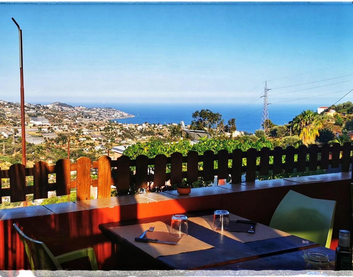 Appartamento In Collina Vista Mare Sanremo Exteriör bild